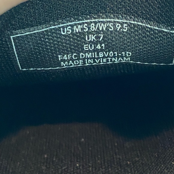 KIZIK NWOT MILAN HANDS FREE SLIP ON SNEAKERS ADAPTIVE BLACK SZ M 8 W 9.5 EU 41 - Picture 8 of 16